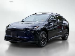 Toyota bZ XLE Plus FWD (Natl)