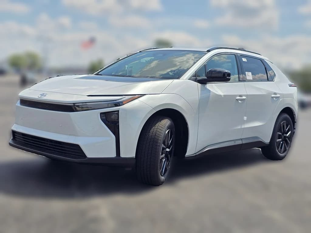 Toyota bZ XLE AWD (Natl) 2026 — side view