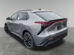 Toyota bZ XLE AWD (Natl) 2026 — side view