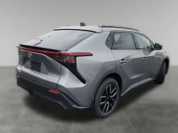 Toyota bZ XLE AWD (Natl) 2026 — side view