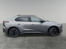 Toyota bZ XLE AWD (Natl) 2026 — side view