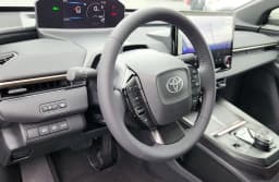 Toyota bZ XLE AWD (Natl) 2026 — side view