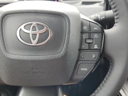 Toyota bZ XLE AWD (Natl) 2026 — side view