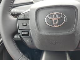 Toyota bZ XLE AWD (Natl) 2026 — side view