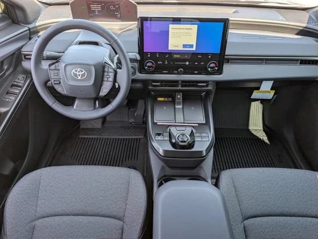 Toyota bZ XLE FWD (Natl) 2026 — side view