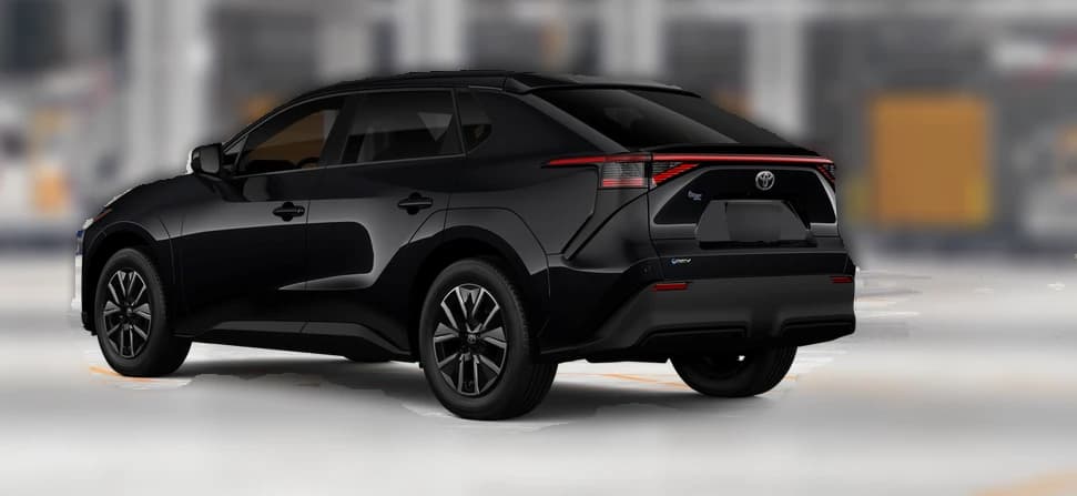 Toyota bZ XLE FWD (Natl) 2027 — side view