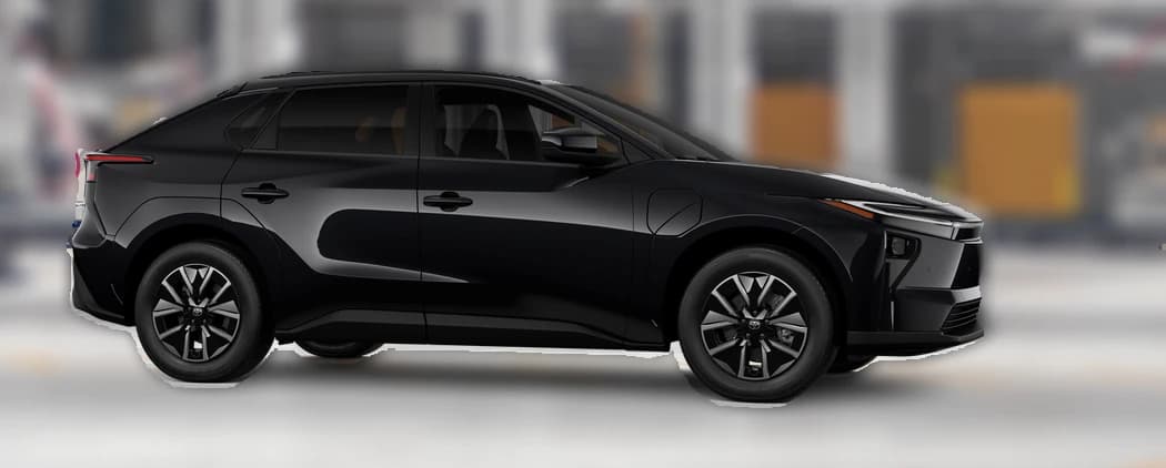 Toyota bZ XLE FWD (Natl) 2027 — side view