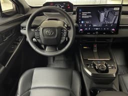 Toyota bZ Woodland Base AWD (Natl) 2026 — side view