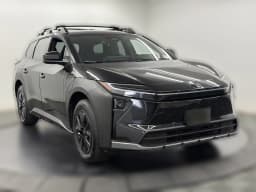 Toyota bZ Woodland Base AWD (Natl) 2026 — side view