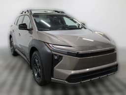 Toyota bZ Woodland Base AWD (Natl) 2026 — side view