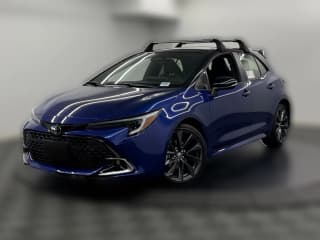 Toyota Corolla Hatchback XSE CVT (Natl)
