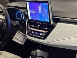 Toyota Corolla Hatchback XSE CVT (Natl) 2027 — side view