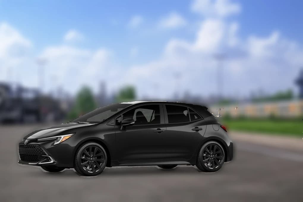 Toyota Corolla Hatchback XSE CVT (Natl) 2027 — side view