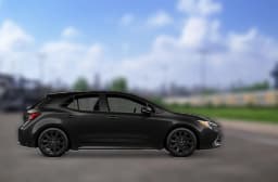 Toyota Corolla Hatchback XSE CVT (Natl) 2027 — side view