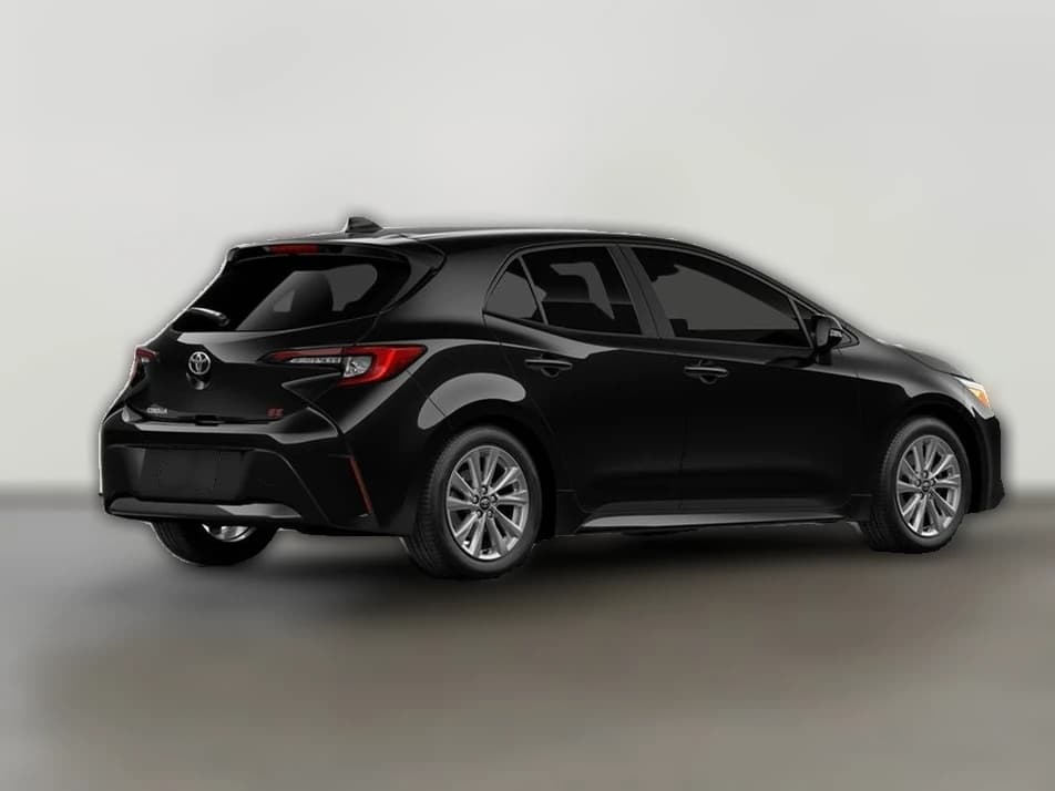 Toyota Corolla Hatchback SE CVT (Natl) 2027 — side view