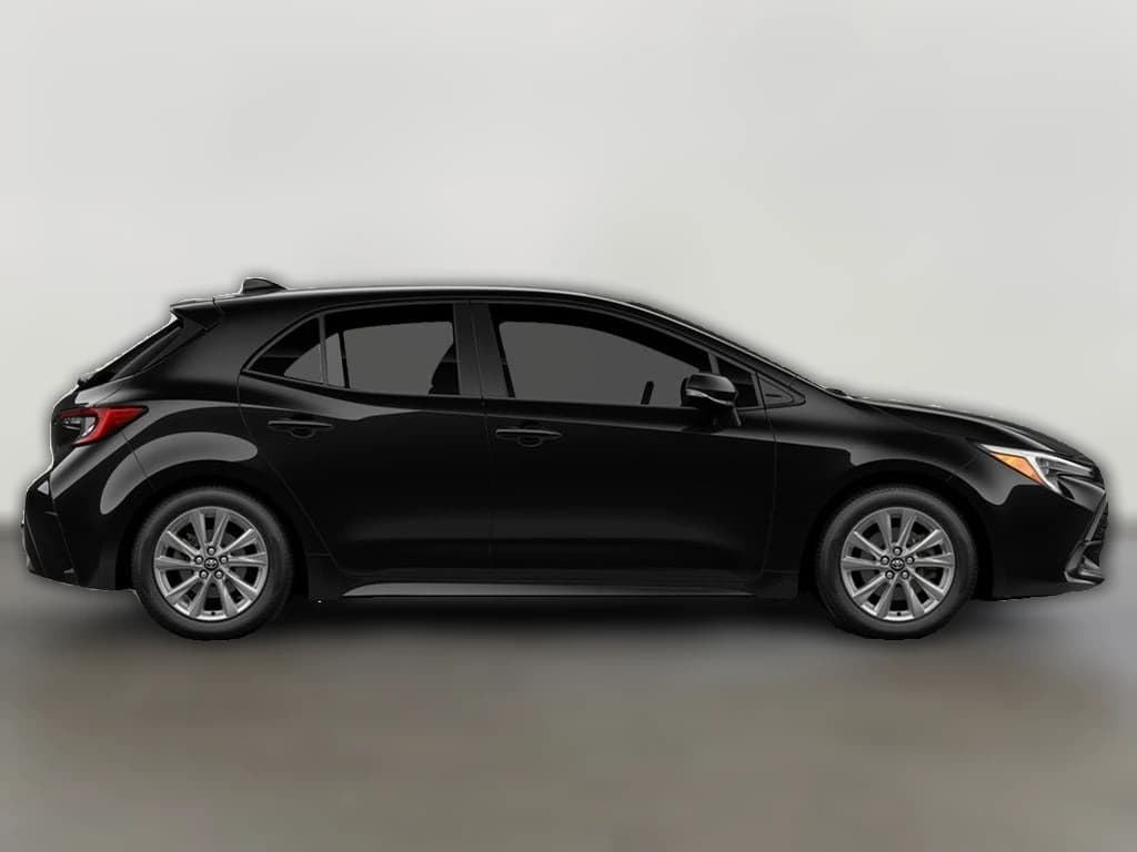 Toyota Corolla Hatchback SE CVT (Natl) 2027 — side view