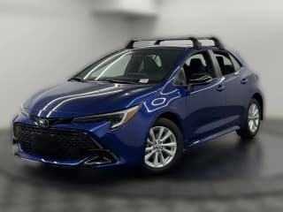Toyota Corolla Hatchback SE CVT (Natl)