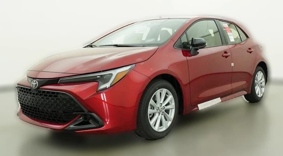 Toyota Corolla Hatchback SE CVT (Natl) 2026 — side view