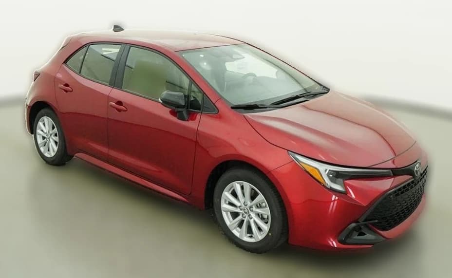 Toyota Corolla Hatchback SE CVT (Natl) 2026 — side view