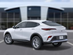 Buick Envista Preferred FWD 4dr 2026 — side view