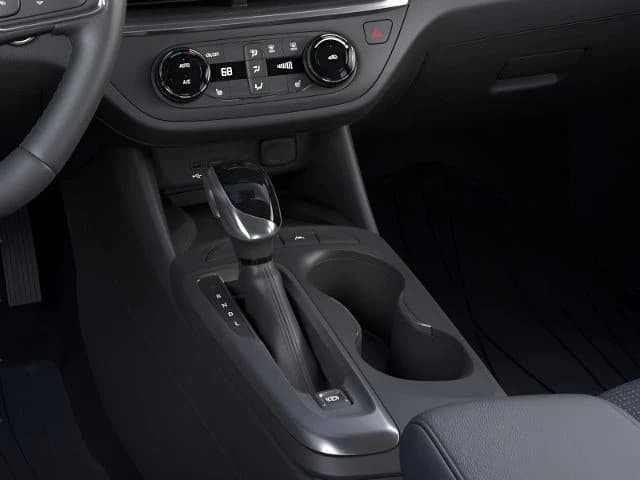 Buick Envista Preferred FWD 4dr 2026 — side view