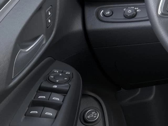 Buick Envista Preferred FWD 4dr 2026 — side view