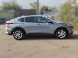 Buick Envista Preferred FWD 4dr 2026 — side view