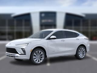 Buick Envista Avenir FWD 4dr