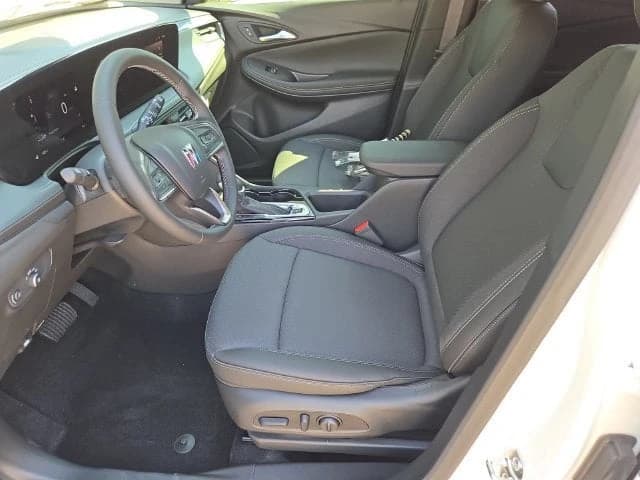 Buick Encore GX Preferred FWD 4dr 2026 — side view