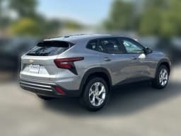 Chevrolet Trax LS FWD 4dr 2026 — side view