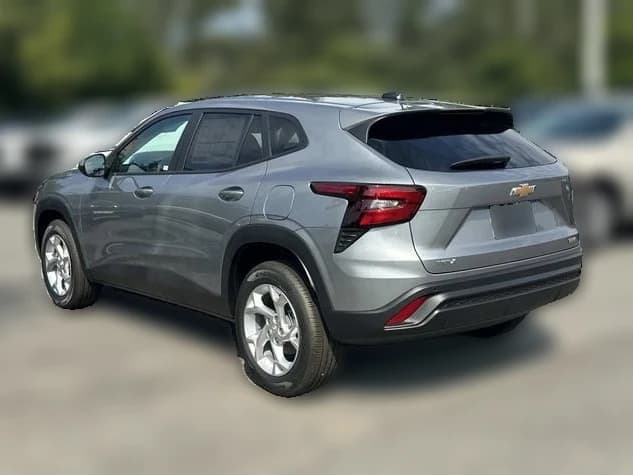 Chevrolet Trax LS FWD 4dr 2026 — side view