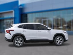 Chevrolet Trax LS FWD 4dr 2026 — side view