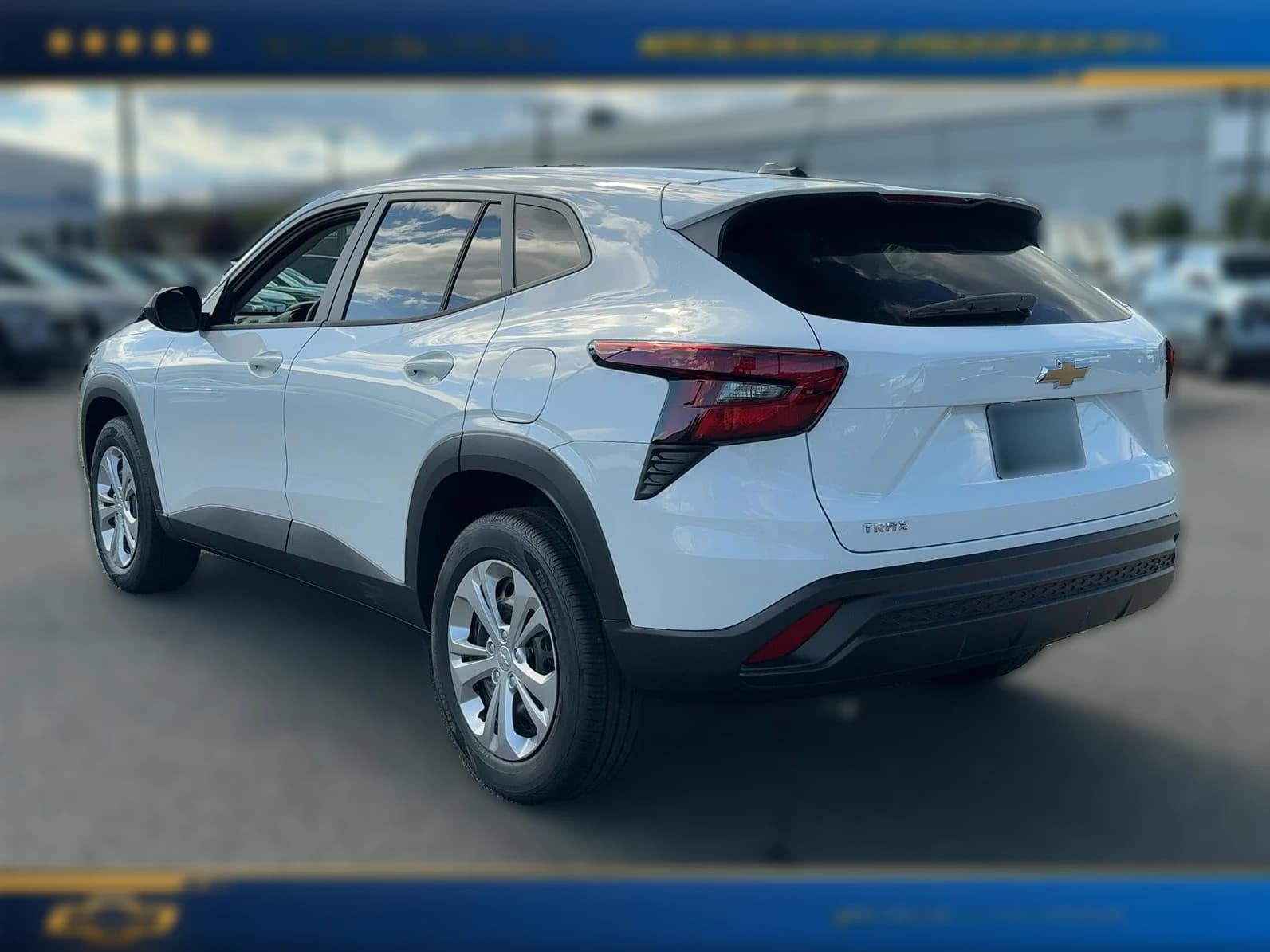 Chevrolet Trax LS FWD 4dr 2026 — side view