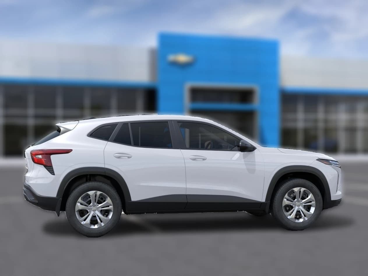 Chevrolet Trax LS FWD 4dr 2026 — side view