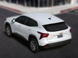 Chevrolet Trax LS FWD 4dr 2026 — side view