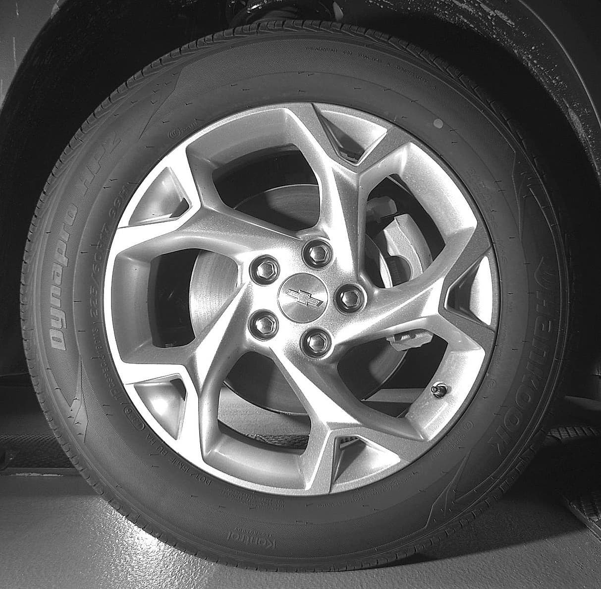 Chevrolet Trax LS FWD 4dr 2026 — side view