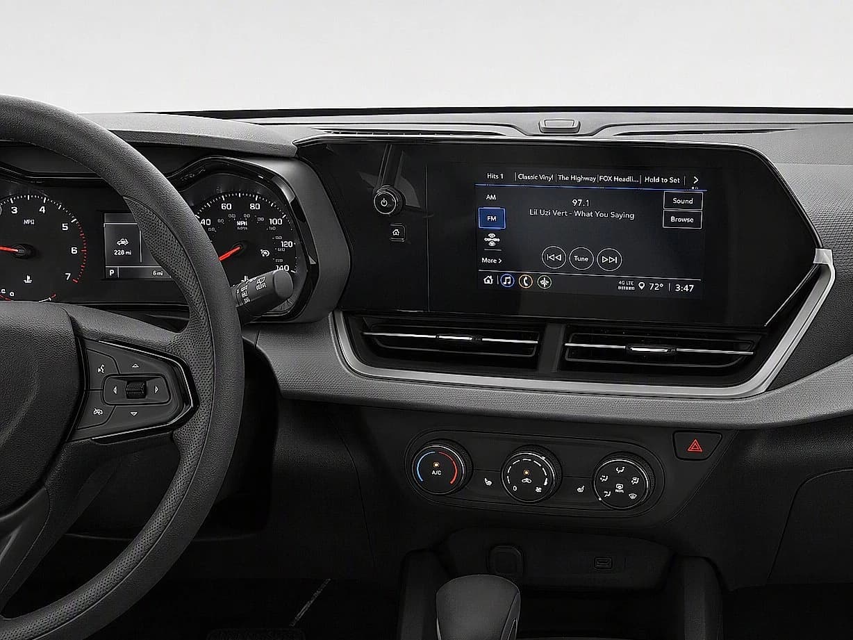 Chevrolet Trax LS FWD 4dr 2026 — side view