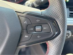 Chevrolet Trax 1RS FWD 4dr 2026 — side view
