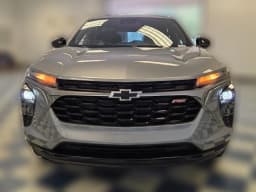 Chevrolet Trax 1RS FWD 4dr 2026 — side view