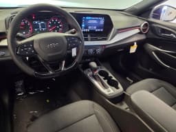 Chevrolet Trax 1RS FWD 4dr 2026 — side view
