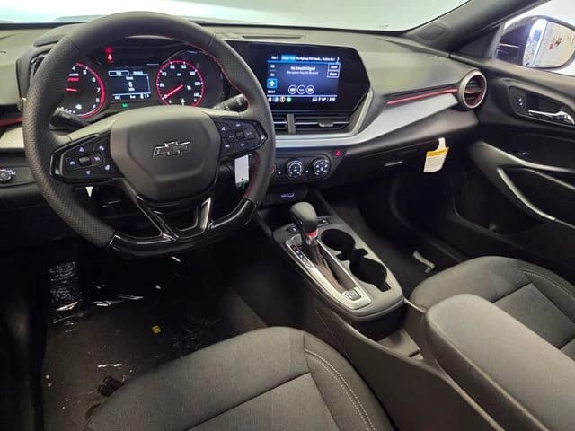 Chevrolet Trax 1RS FWD 4dr 2026 — side view
