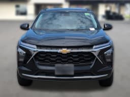 Chevrolet Trax LT FWD 4dr 2026 — side view