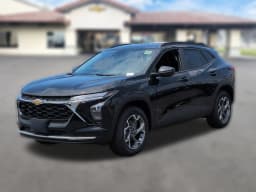 Chevrolet Trax LT FWD 4dr 2026 — side view