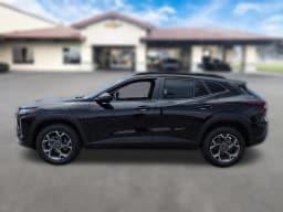 Chevrolet Trax LT FWD 4dr 2026 — side view