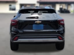 Chevrolet Trax LT FWD 4dr 2026 — side view