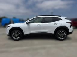 Chevrolet Trax LT FWD 4dr 2026 — side view