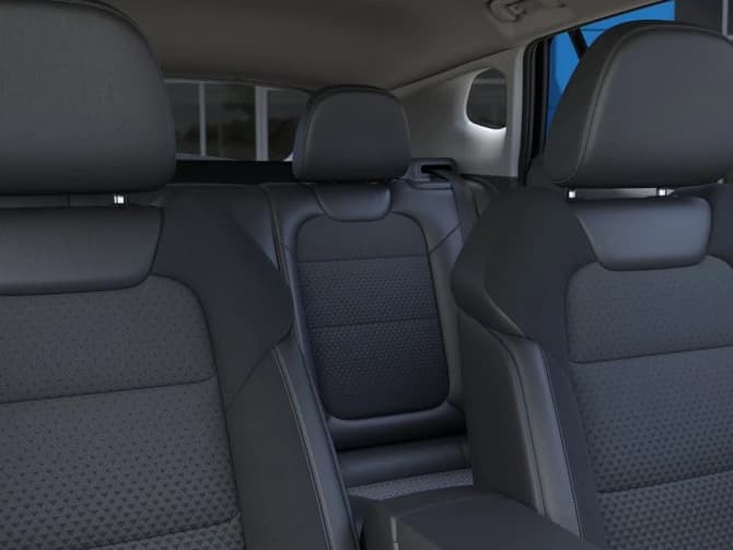 Chevrolet Trax LT FWD 4dr 2026 — side view