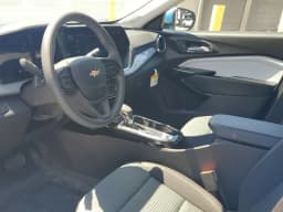 Chevrolet Trax LT FWD 4dr 2026 — side view