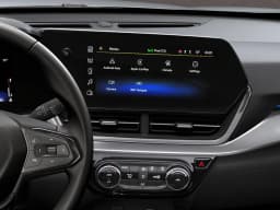 Chevrolet Trax LT FWD 4dr 2026 — side view