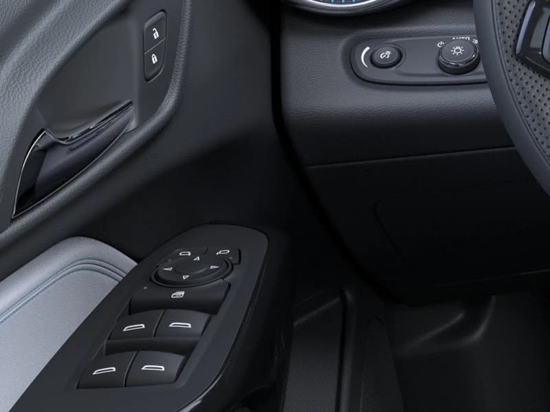 Chevrolet Trax LT FWD 4dr 2026 — side view